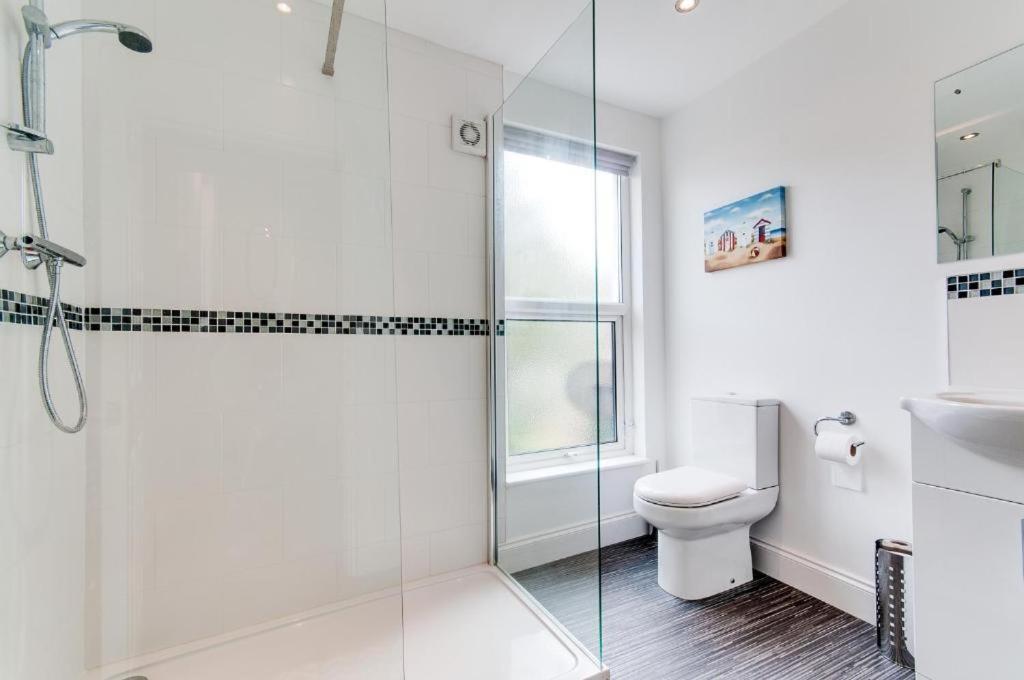 Seaside Serenity - Stunning Sea View Retreat Margate Eksteriør billede